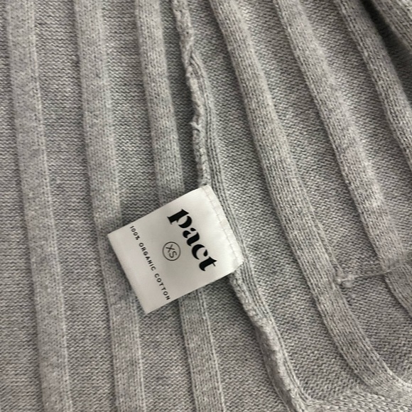 Pact Women's Light Grey Ribbed Cardigan - Picture 2 of 4